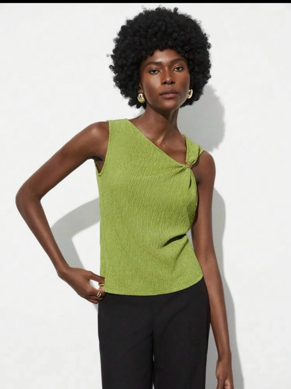SHEIN Green Ribbed Tank Top | Twist Detail | Sleeveless | Size XS - Picture 2 of 7